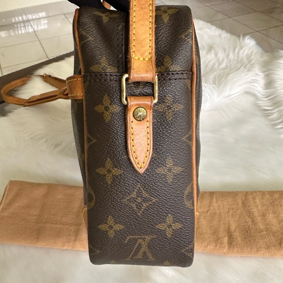 Stunning crossbody bag - Picture 7 of 16